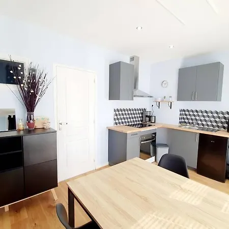 Logement Lumineux Tout Confort 35m2 - Centre De Apartment Vannes